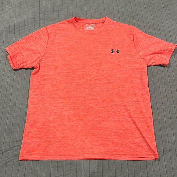 Under Armour T-Shirt - Picture 2 of 5
